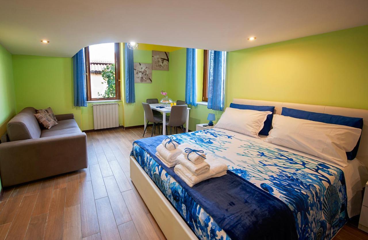 Casa "Positano" Da Ely - Salerno Centro Con Self Check-In Apartman Kültér fotó